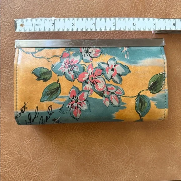 NWT PATRICIA NASH beautiful girl print Leather Wallet - Picture 4 of 5